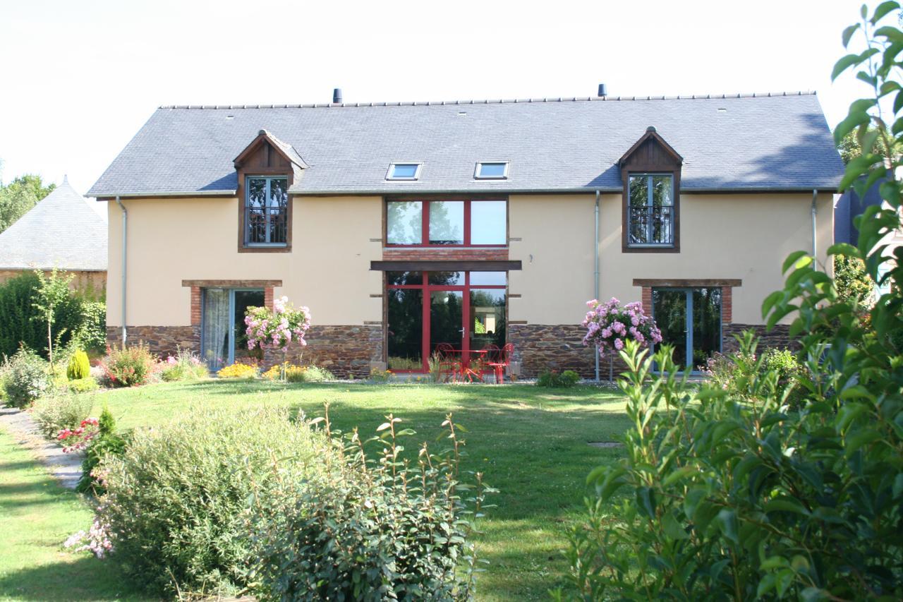 Domaine De La Fontaine Bed & Breakfast Chavagne ภายนอก รูปภาพ