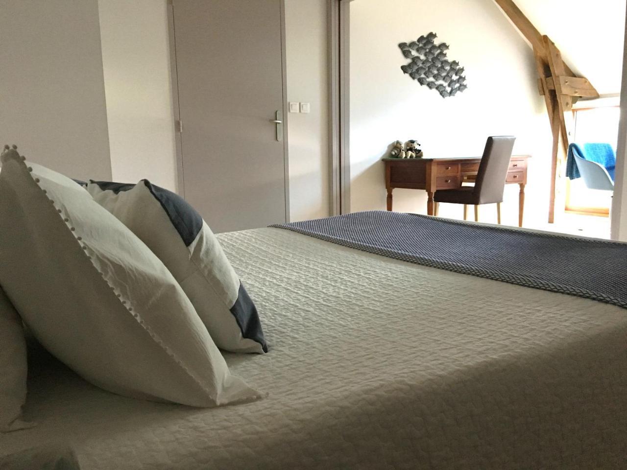Domaine De La Fontaine Bed & Breakfast Chavagne ภายนอก รูปภาพ