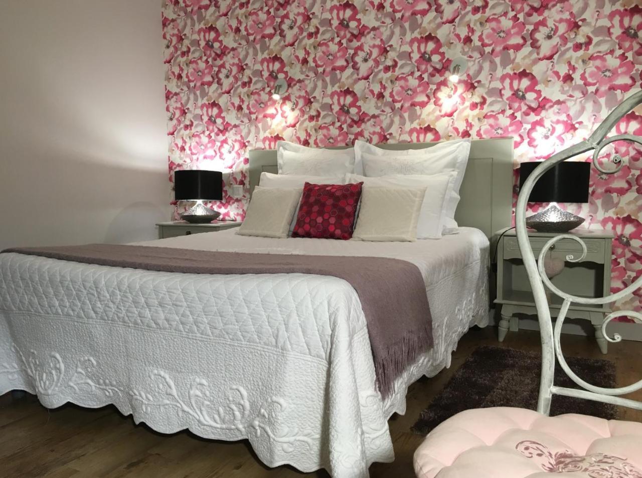 Domaine De La Fontaine Bed & Breakfast Chavagne ภายนอก รูปภาพ