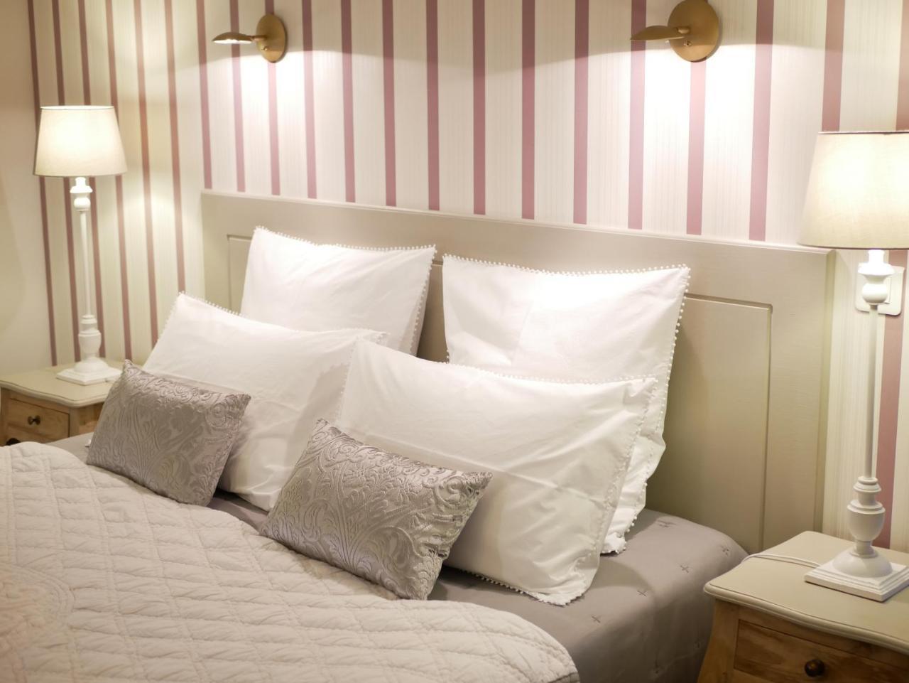 Domaine De La Fontaine Bed & Breakfast Chavagne ภายนอก รูปภาพ