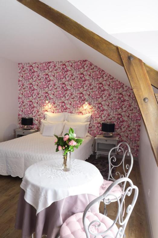 Domaine De La Fontaine Bed & Breakfast Chavagne ภายนอก รูปภาพ